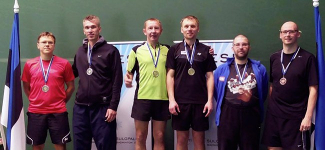 Seeniorid ja U19 sulgpallurid selgitasid meistreid Seeniorid ja U19 sulgpallurid selgitasid meistreid
